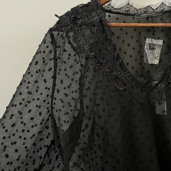 BCBGMaxAzria Swiss Dot Sheer Lace Detail Blouse In Black Size XL - Picture 2 of 15